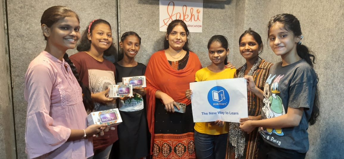 English language students from Sakhi for Girls Education